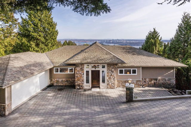 1371 Burnside Road