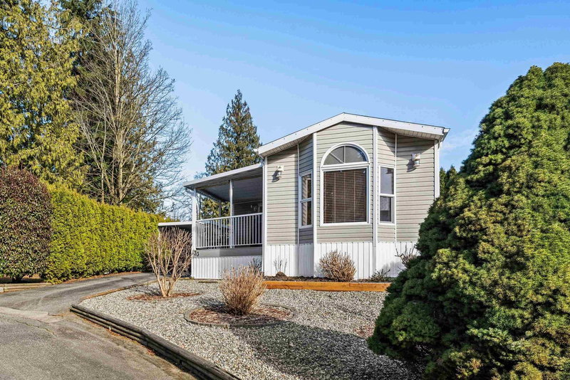 33 - 2035 Martens Street, Abbotsford, V2T 6M4 | Image 3