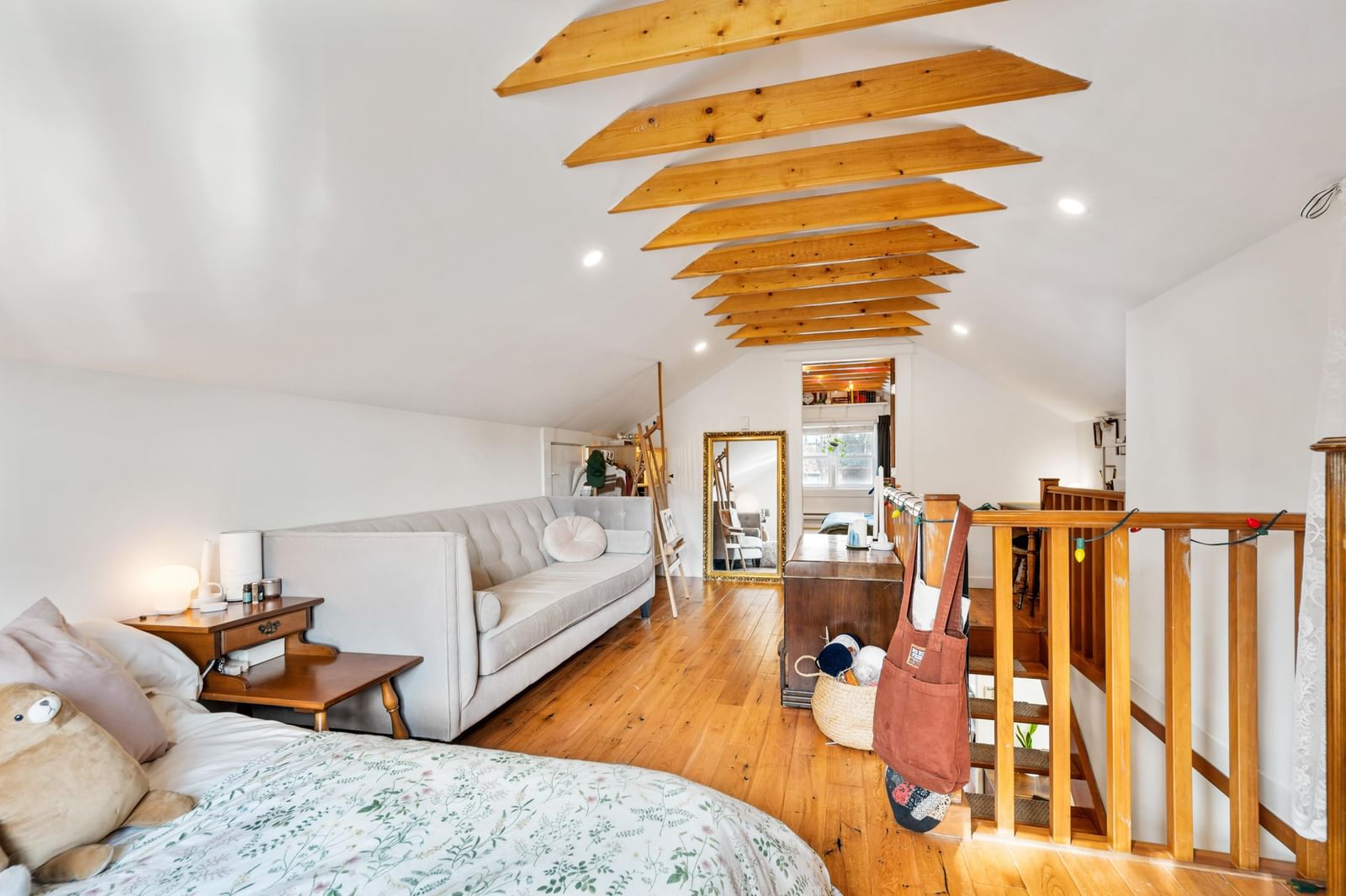 Listing Image 21