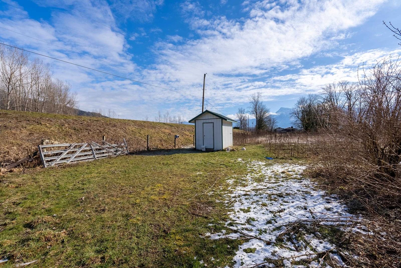 Listing Image 37
