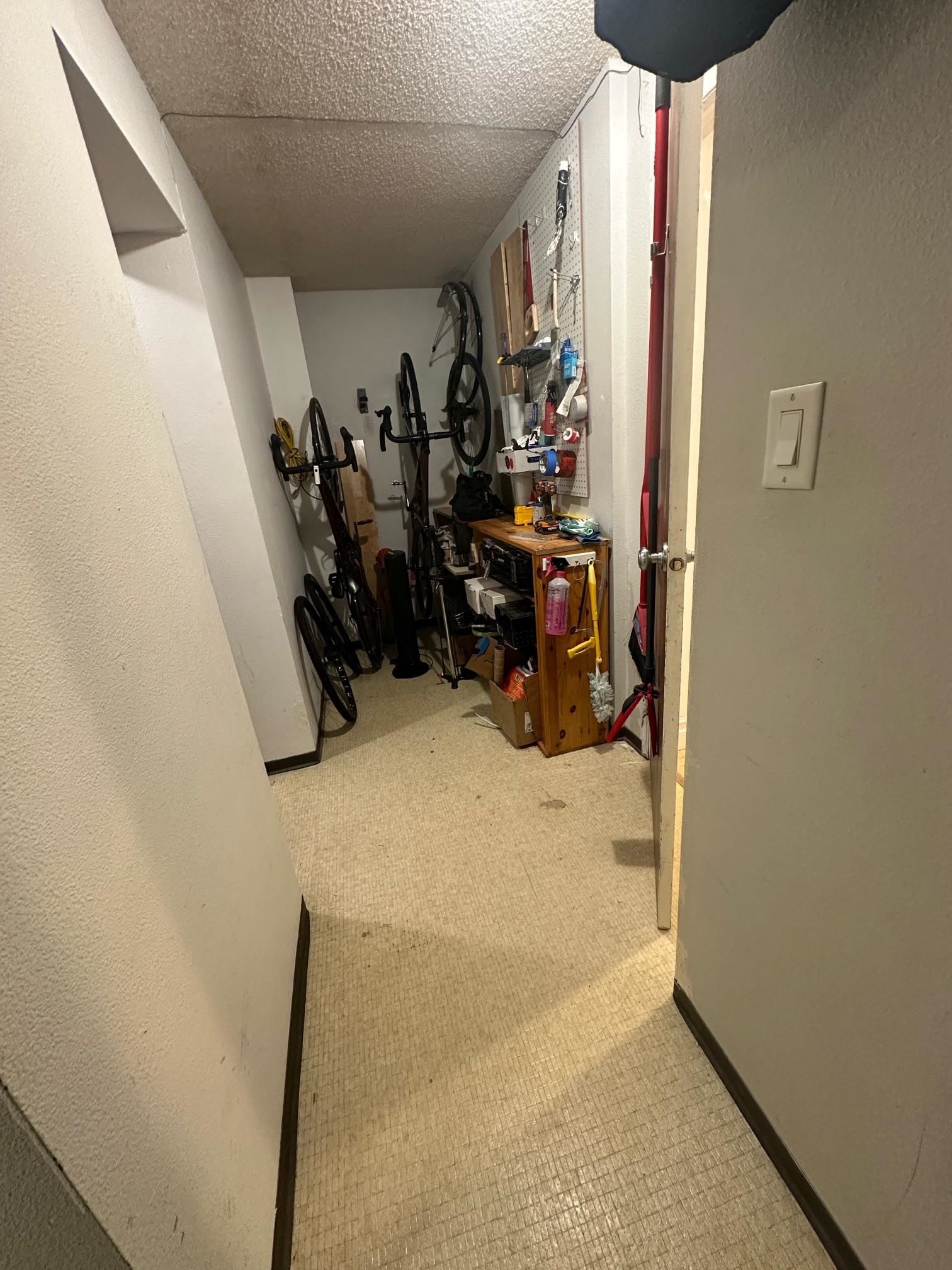 Listing Image 28