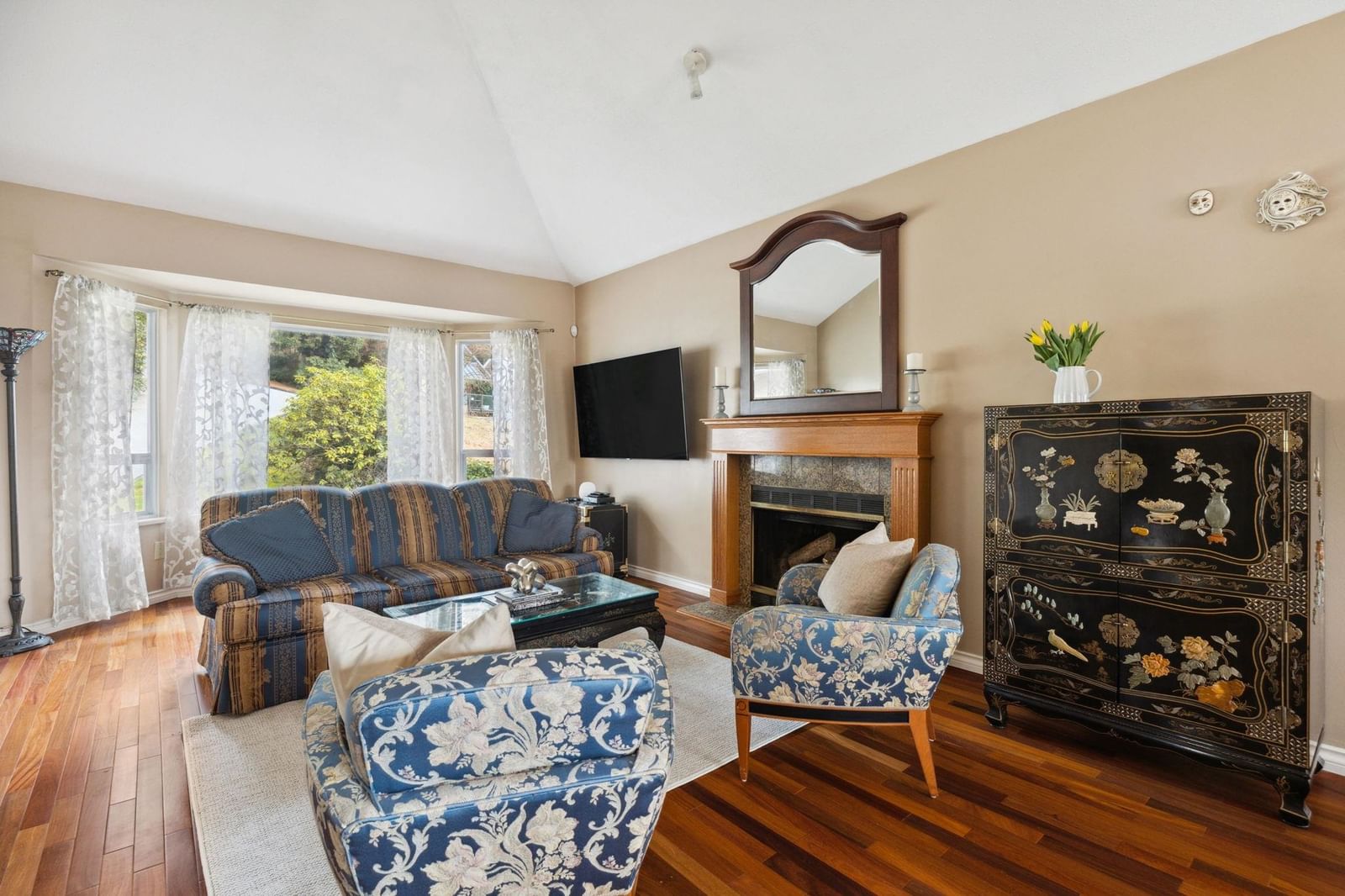 Listing Image 19