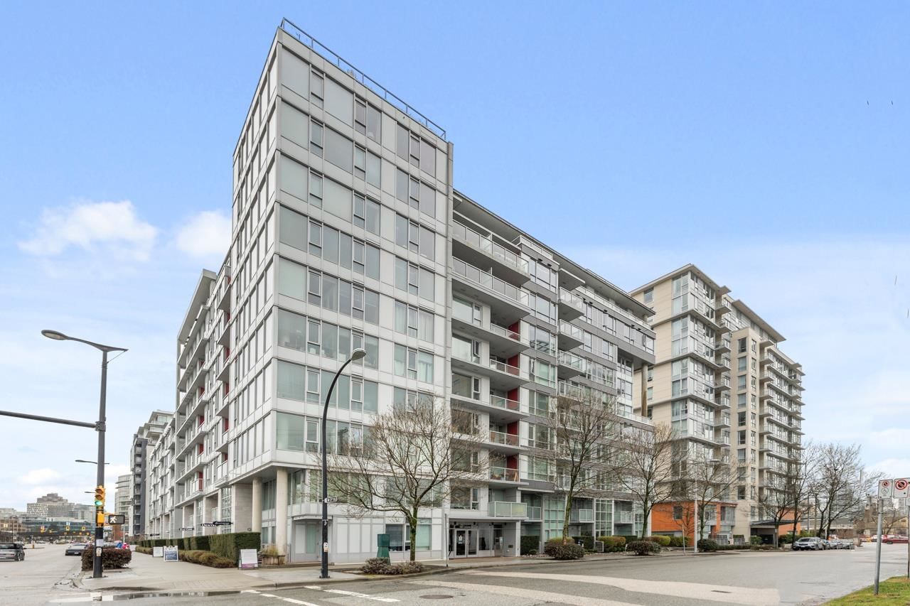 Listing Image 1