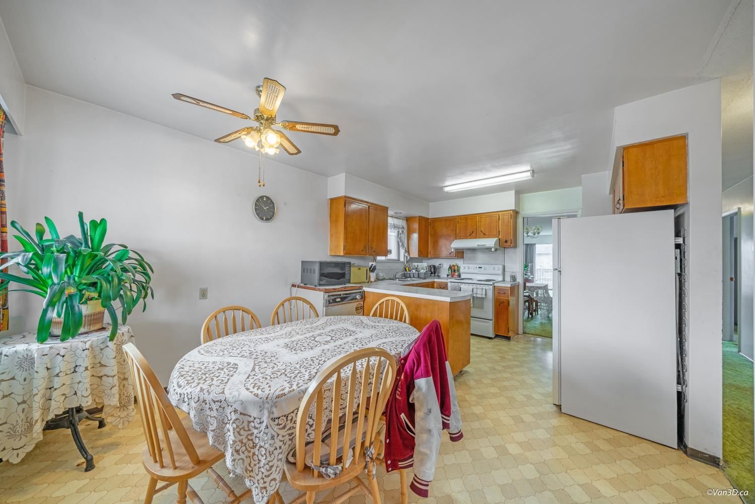 Listing Image 13