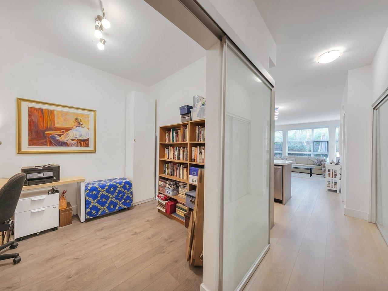 Listing Image 17