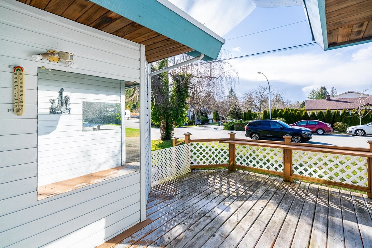 Listing Image 16