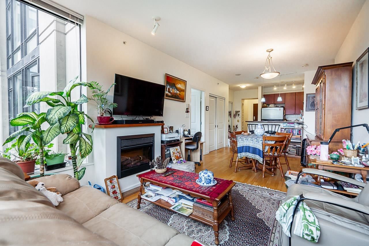Listing Image 13
