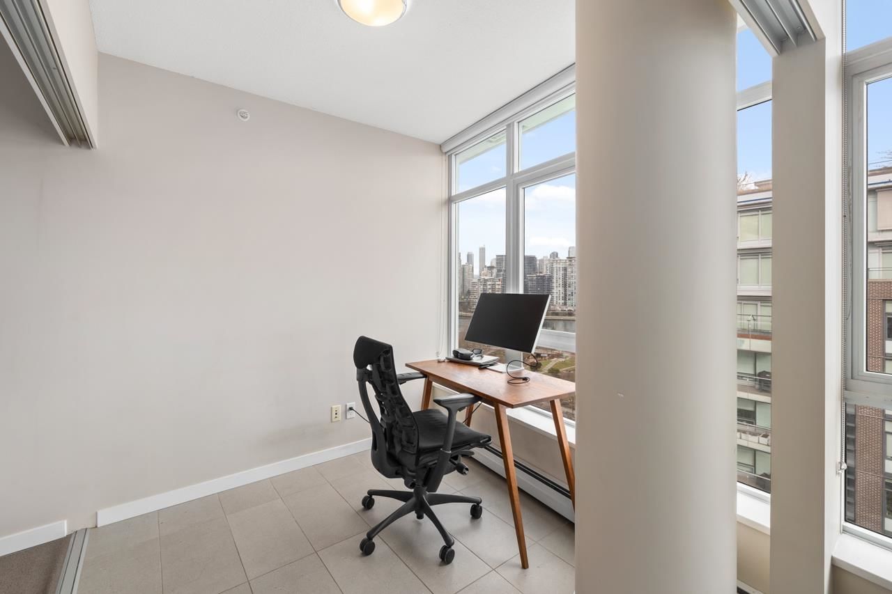 Listing Image 12