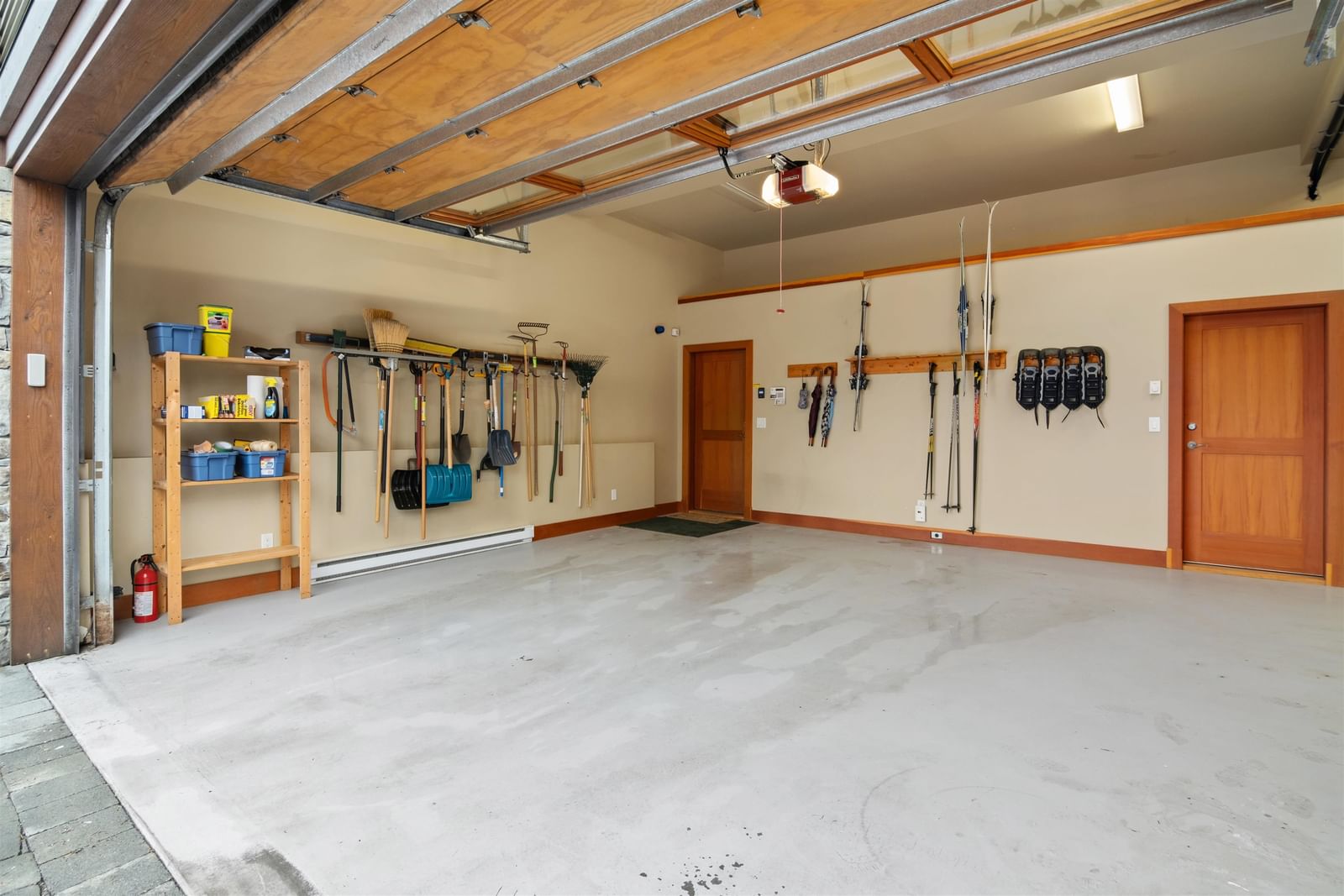 Listing Image 26