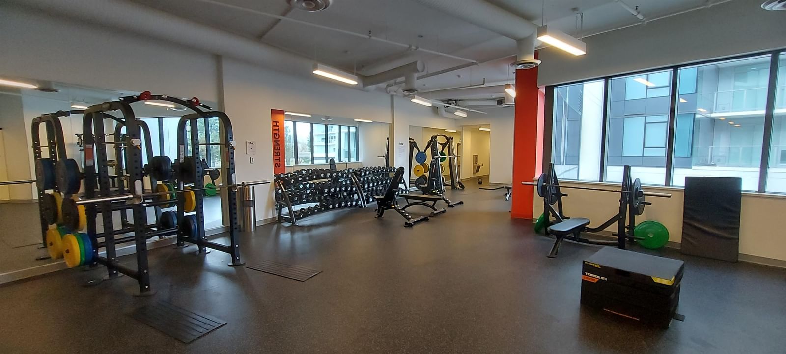 Listing Image 14