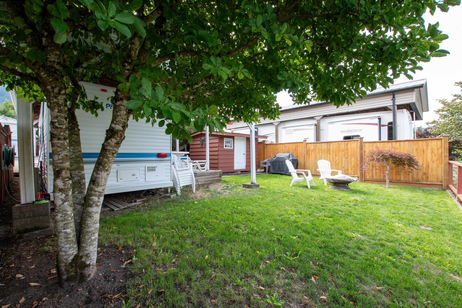 Listing Image 8