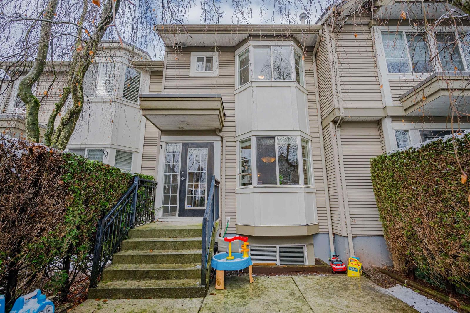 Listing Image 25