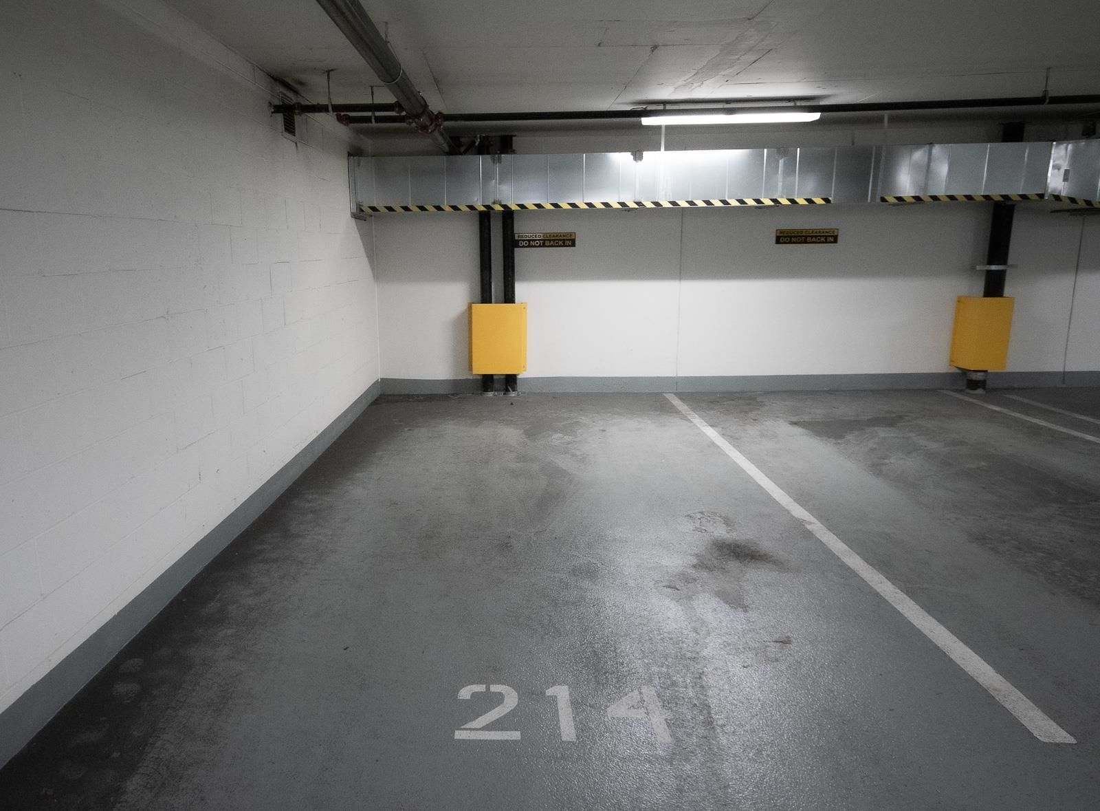 Listing Image 20