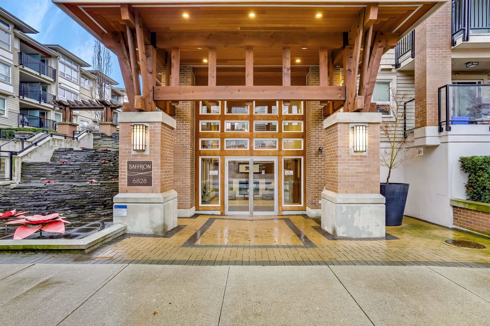 Listing Image 15