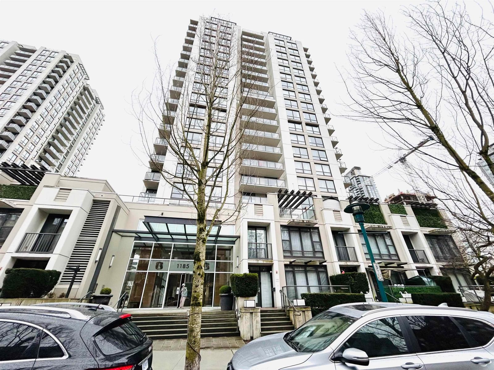 Listing Image 1