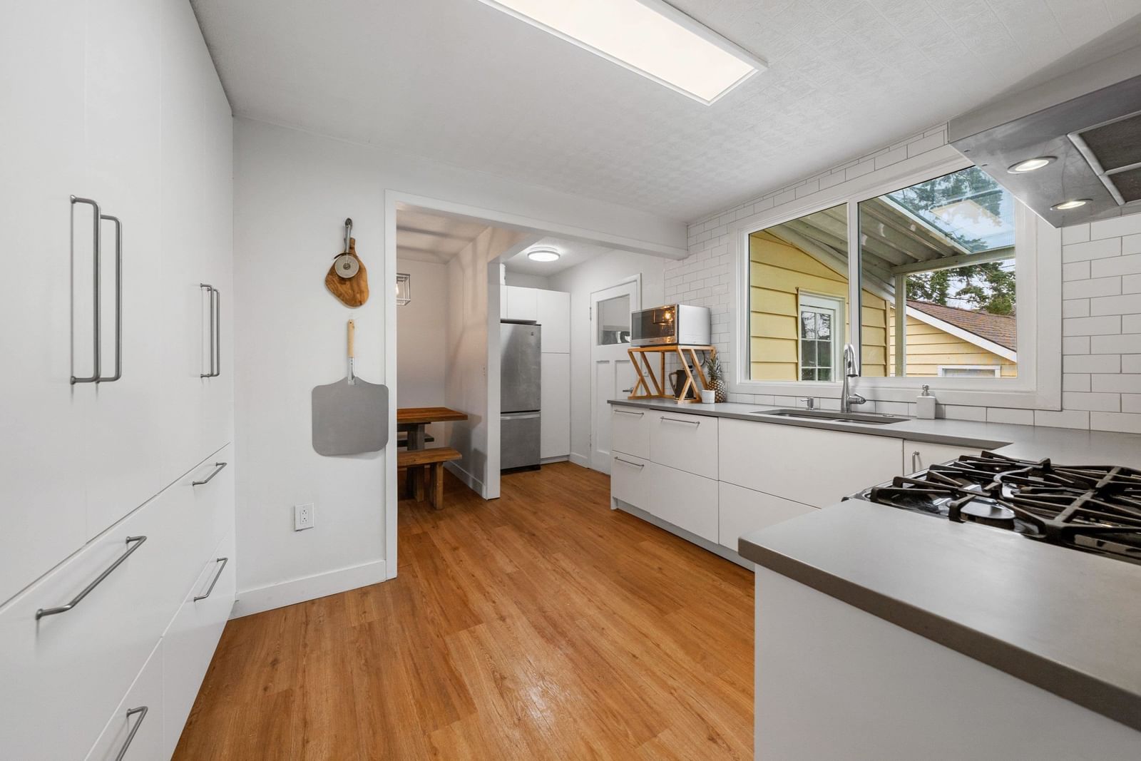 Listing Image 14