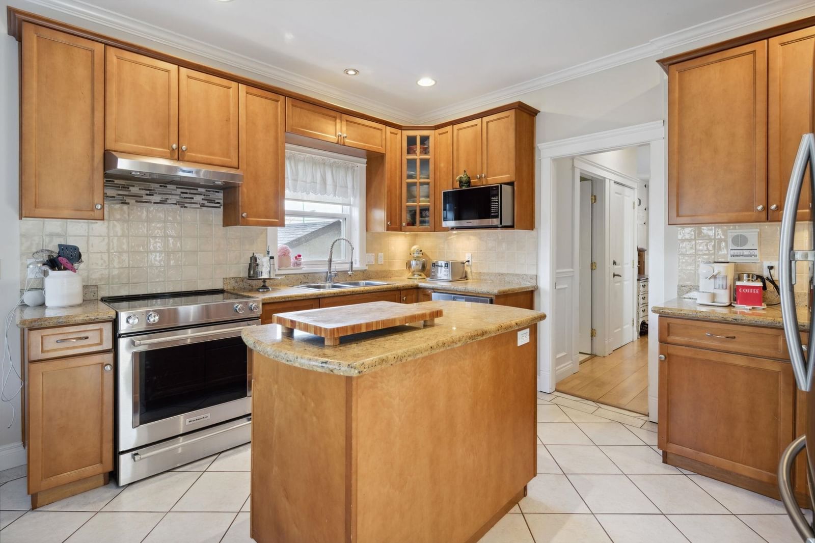 Listing Image 15