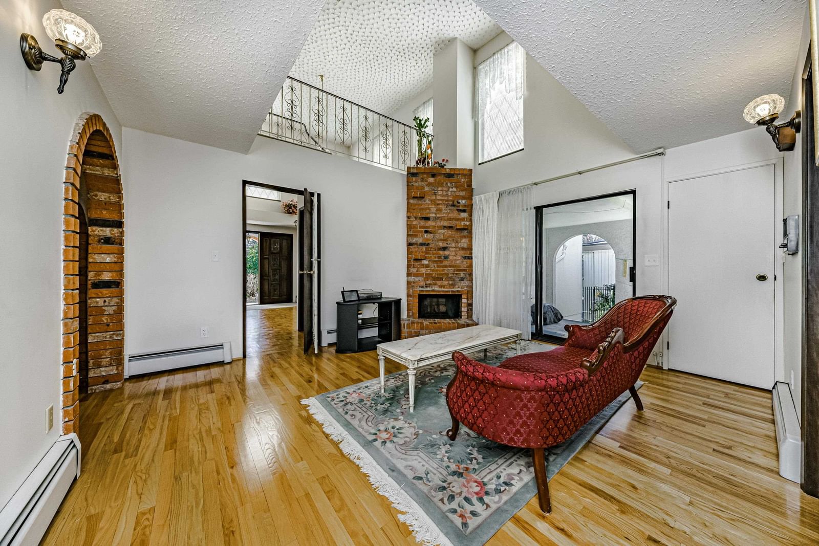 Listing Image 14