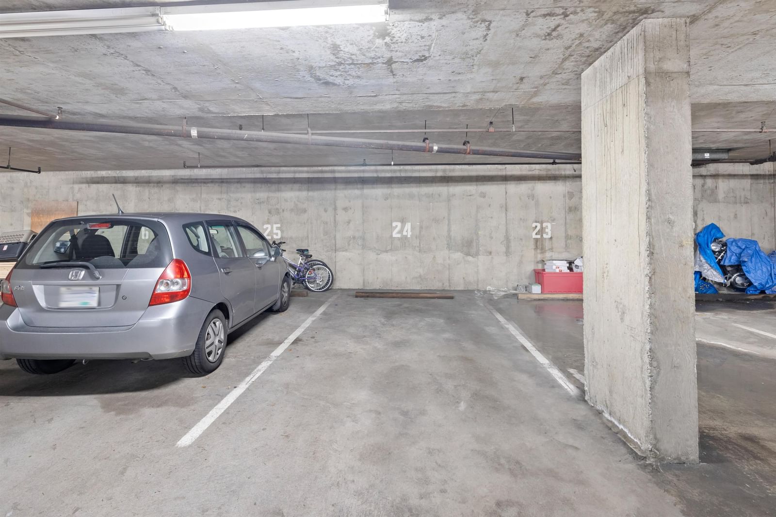 Listing Image 19