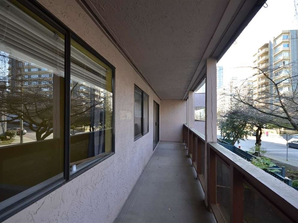 Listing Image 16