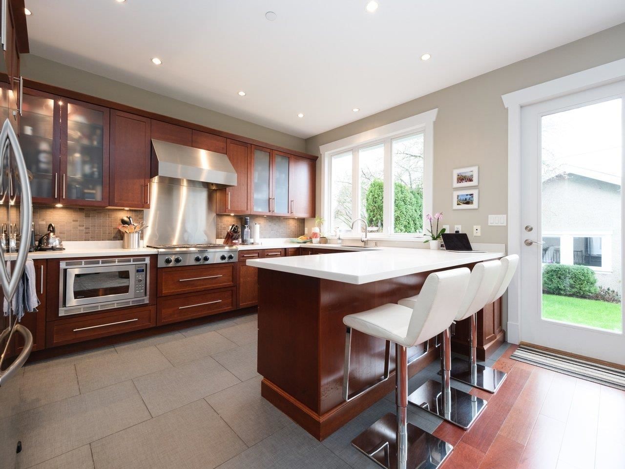 Listing Image 13