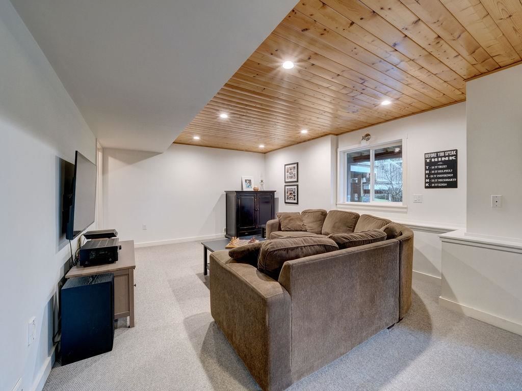 Listing Image 26