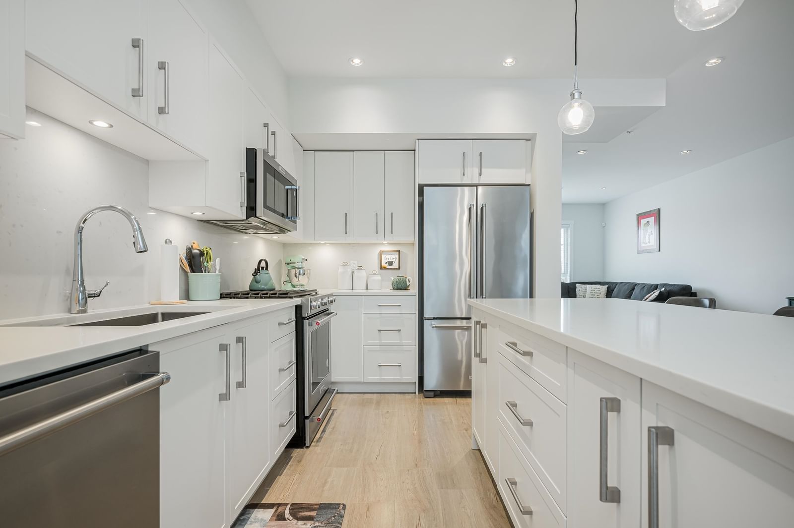 Listing Image 13