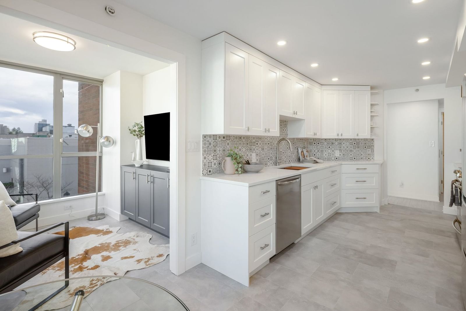 Listing Image 19
