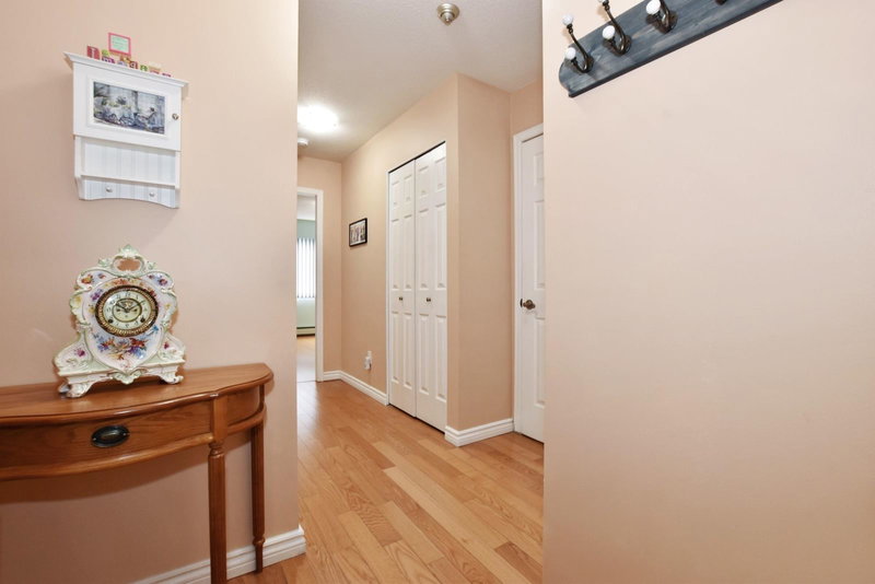 118 - 2277 Mccallum Road, Abbotsford, V2S 6H9 | Image 2