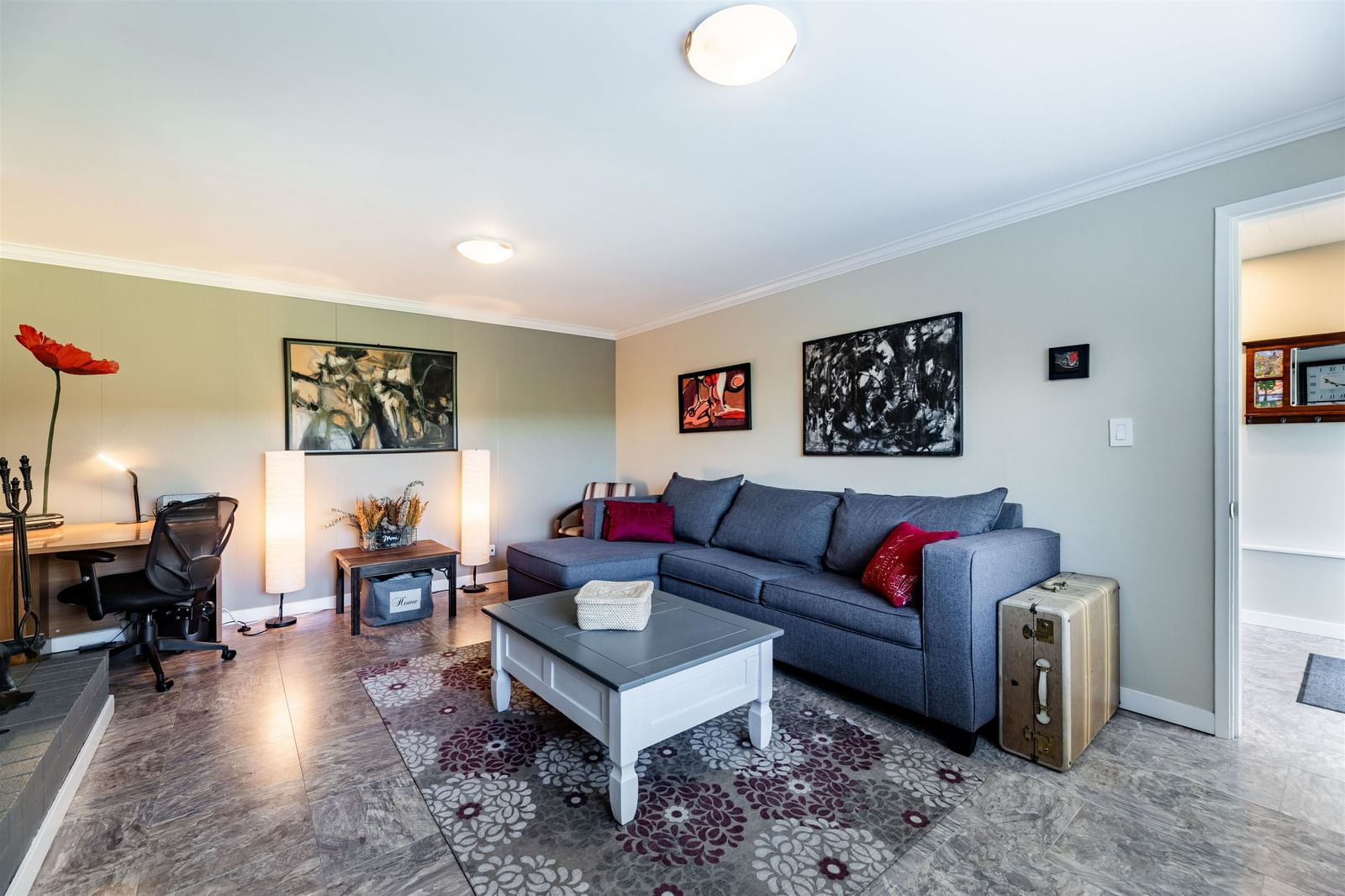 Listing Image 19
