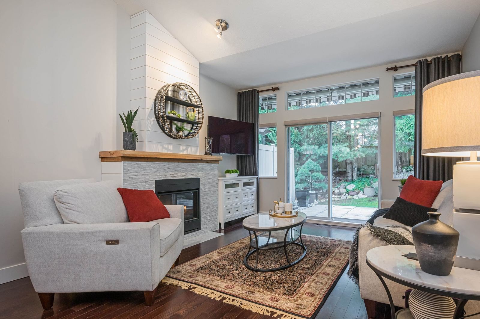 Listing Image 13