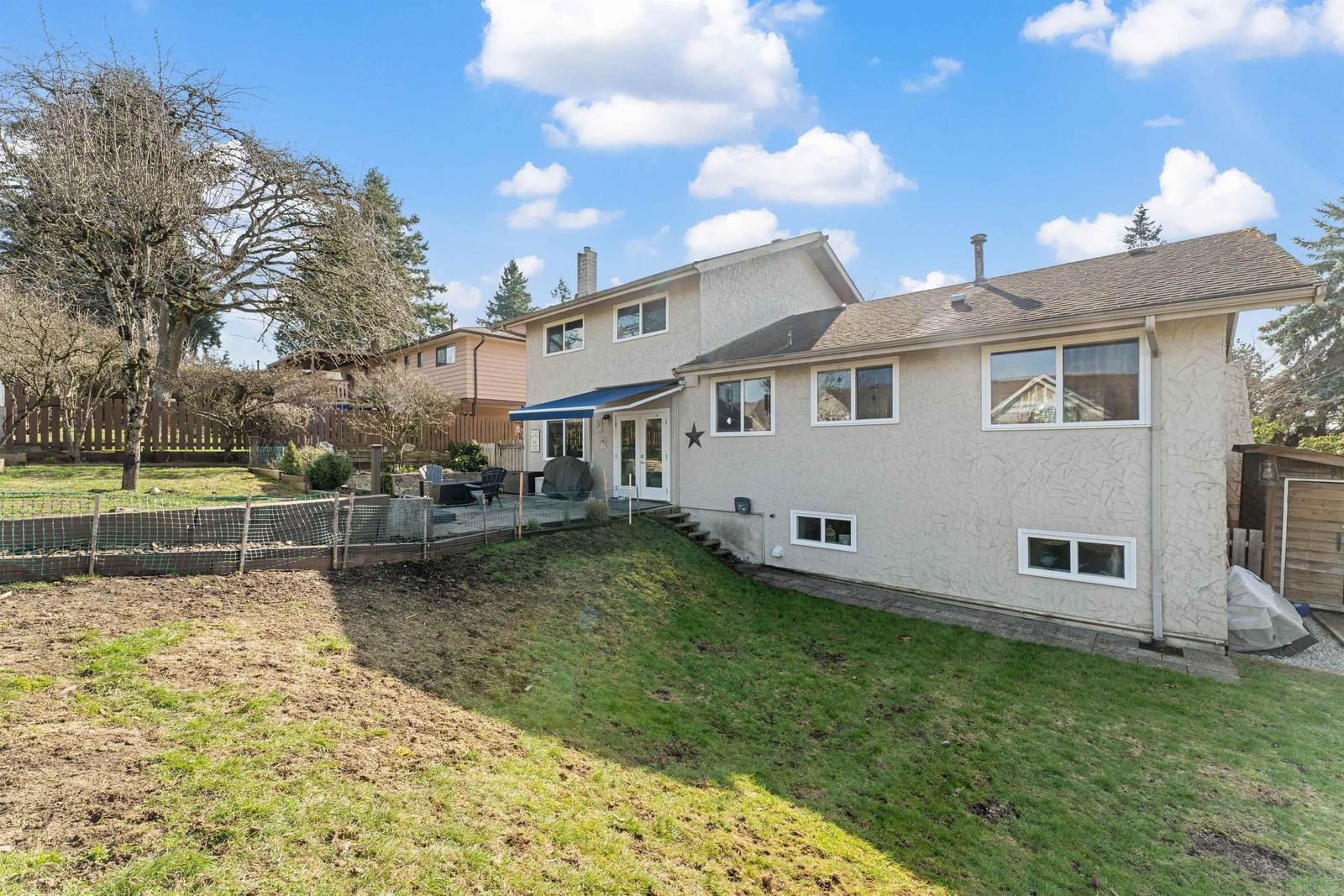 Listing Image 17