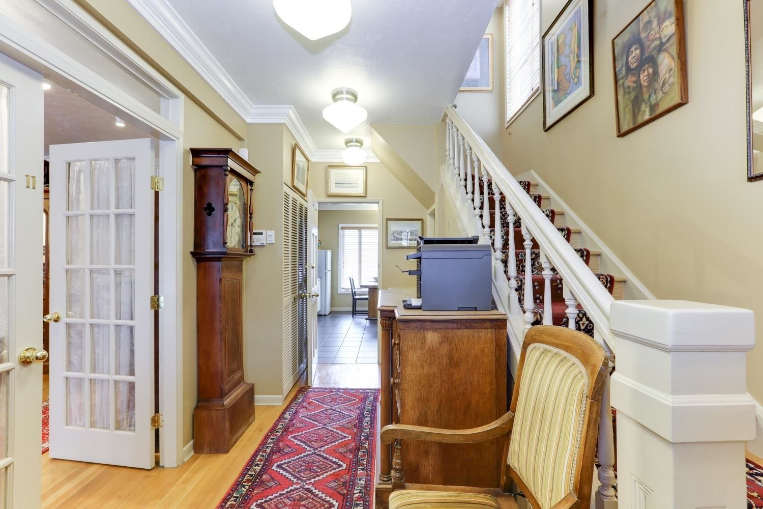 Listing Image 8