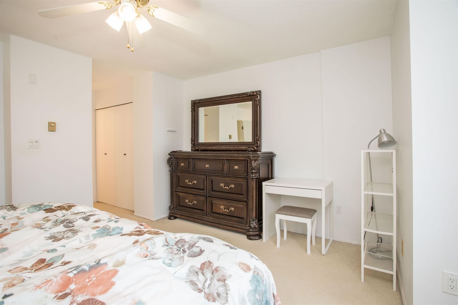 Listing Image 26