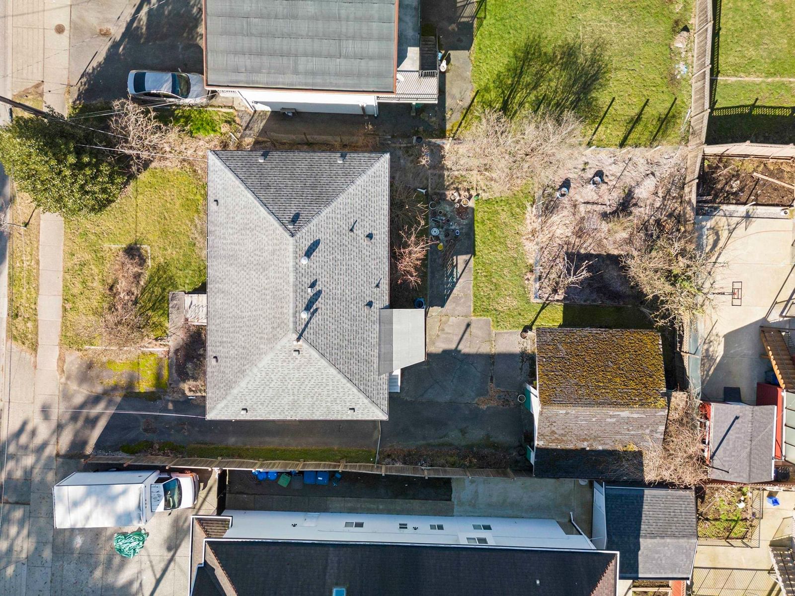 Listing Image 17