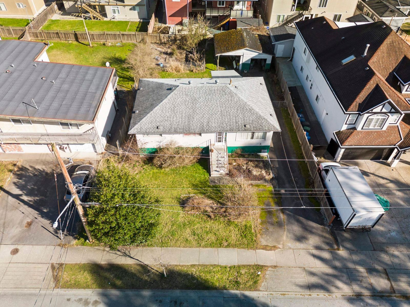 Listing Image 18