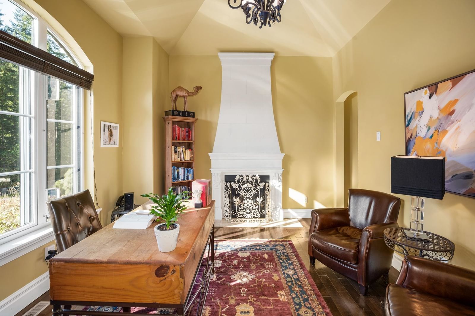 Listing Image 12