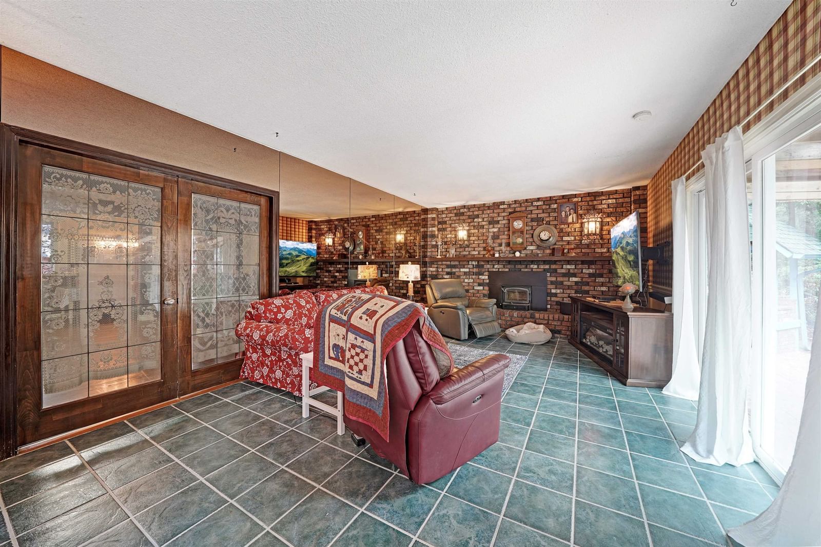 Listing Image 18