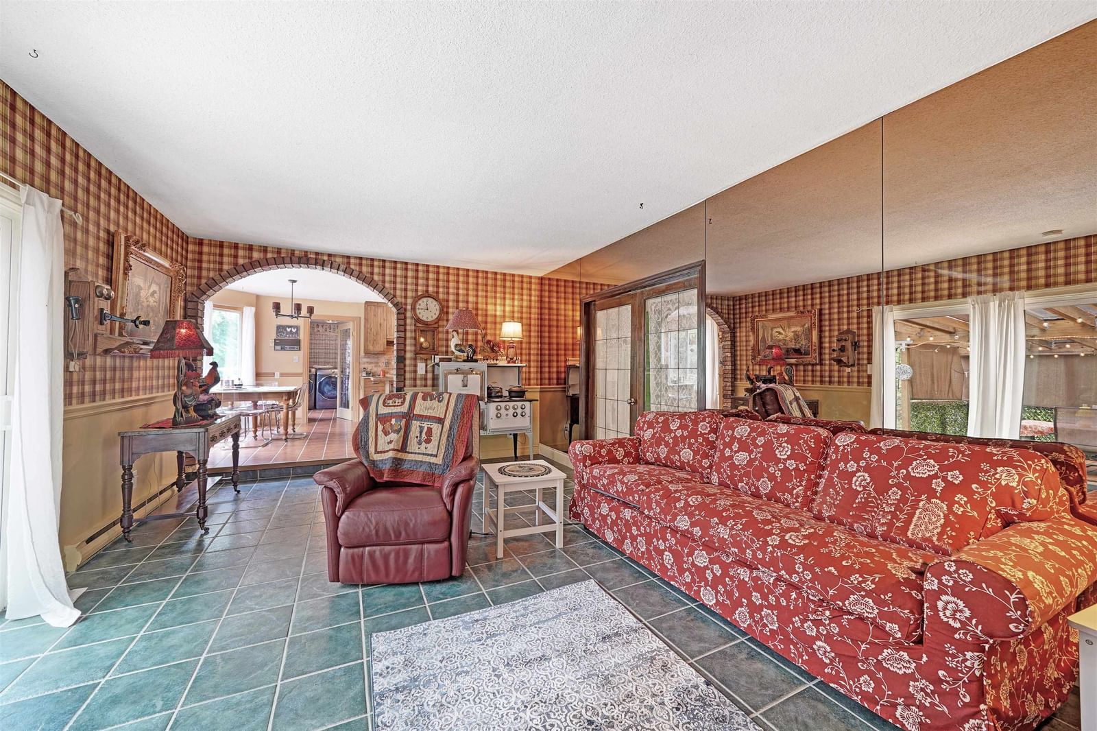 Listing Image 19