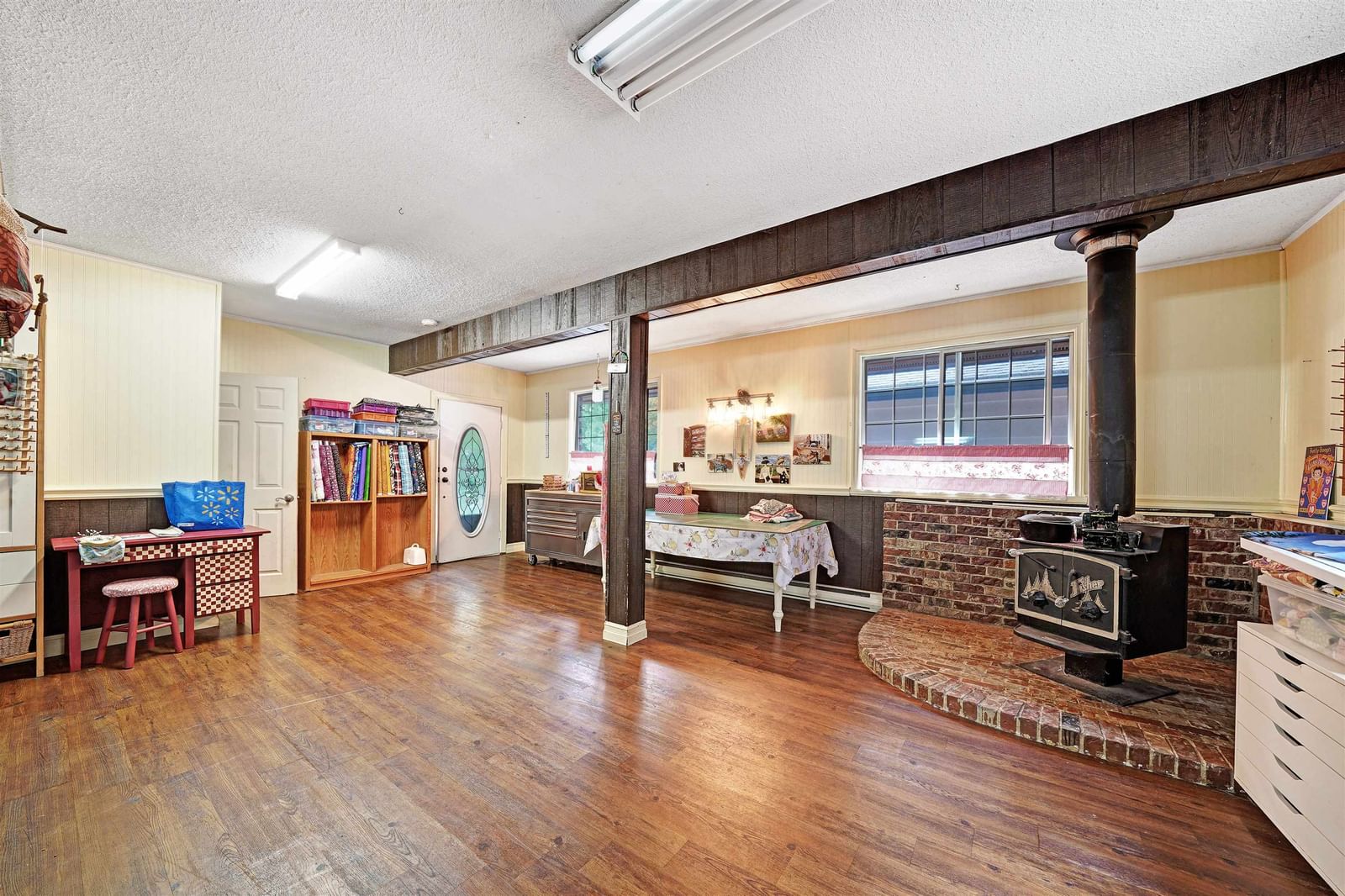 Listing Image 21