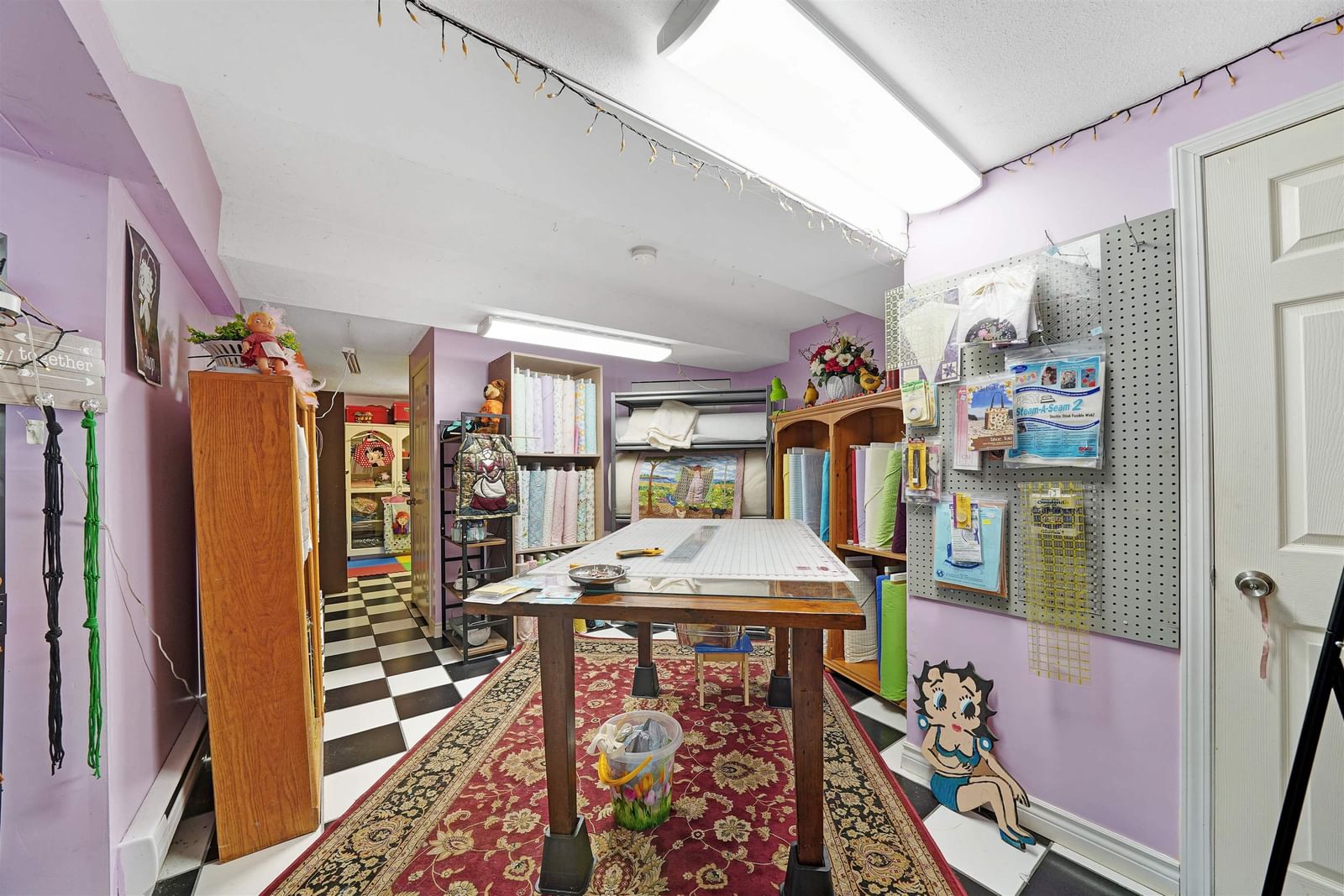 Listing Image 28