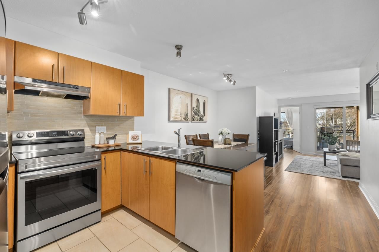 Listing Image 13