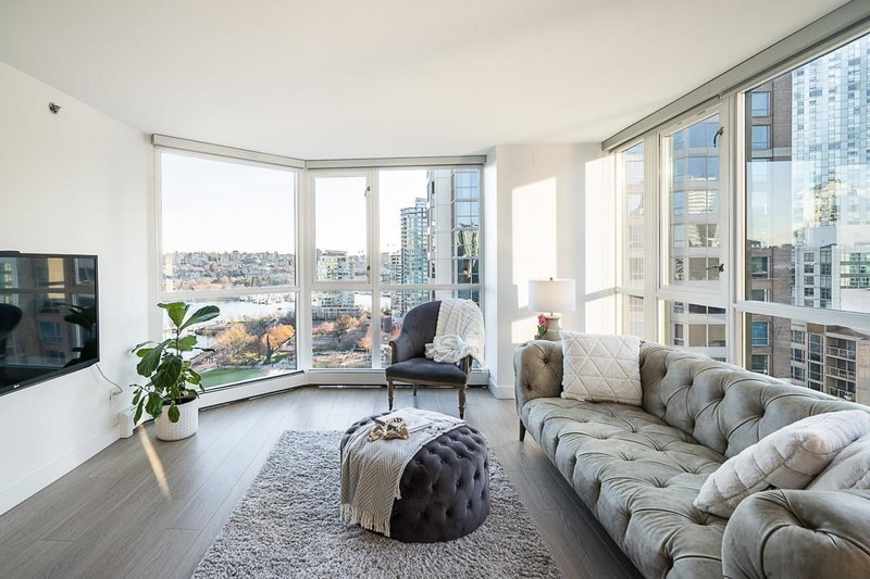 1801 - 289 Drake Street, Vancouver, V6B 4Y8 | Image 2