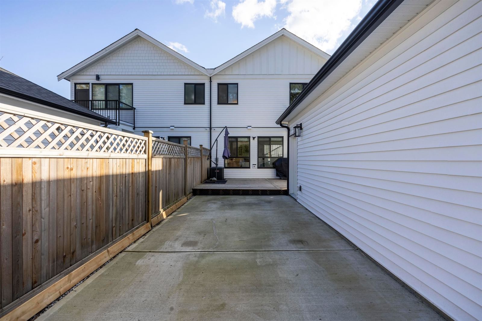 Listing Image 38