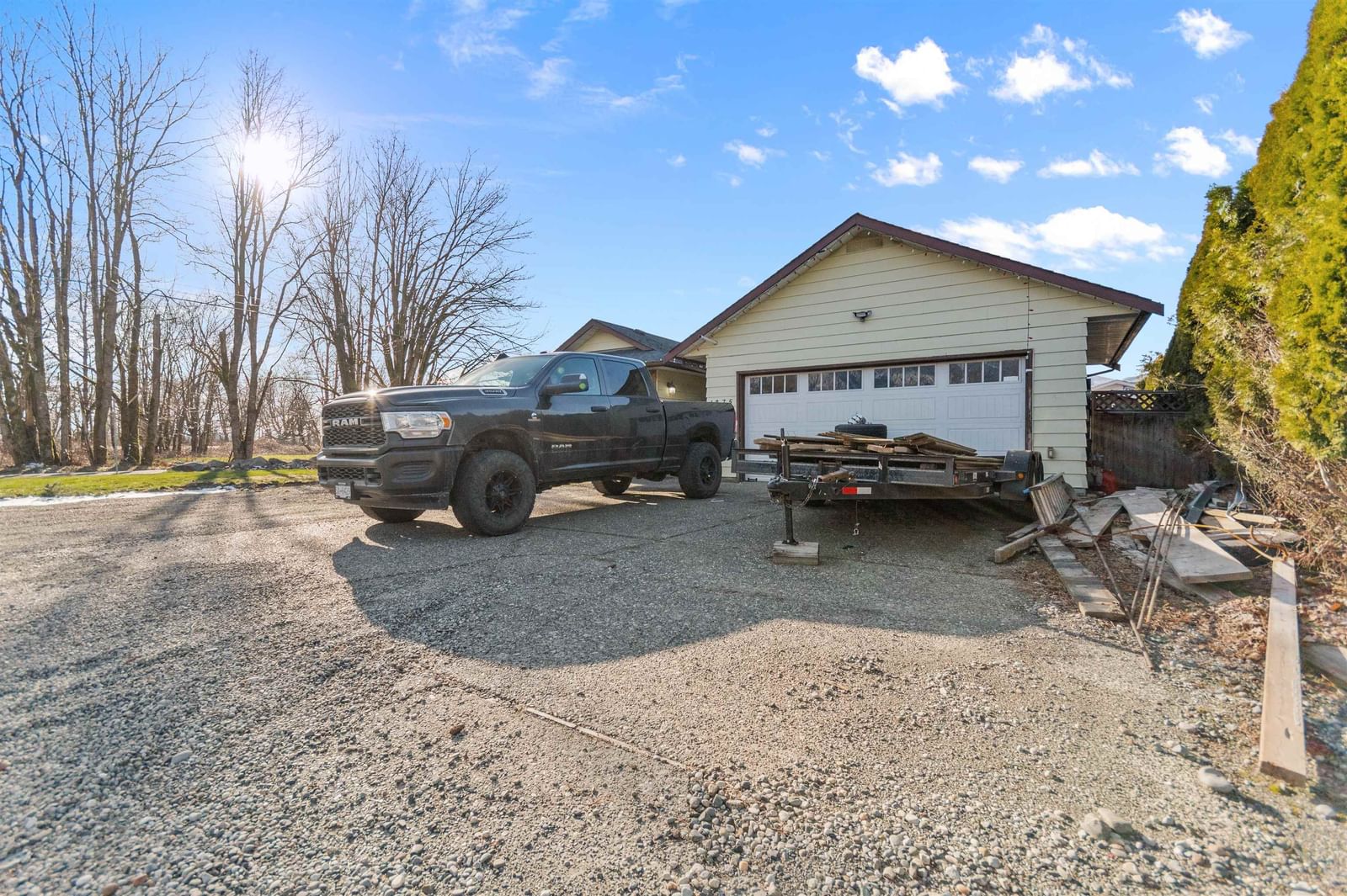 Listing Image 25