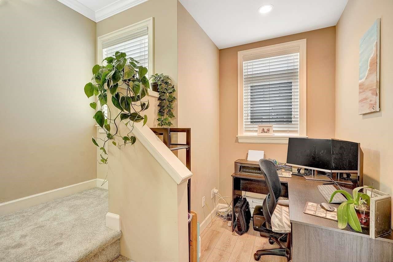 Listing Image 18