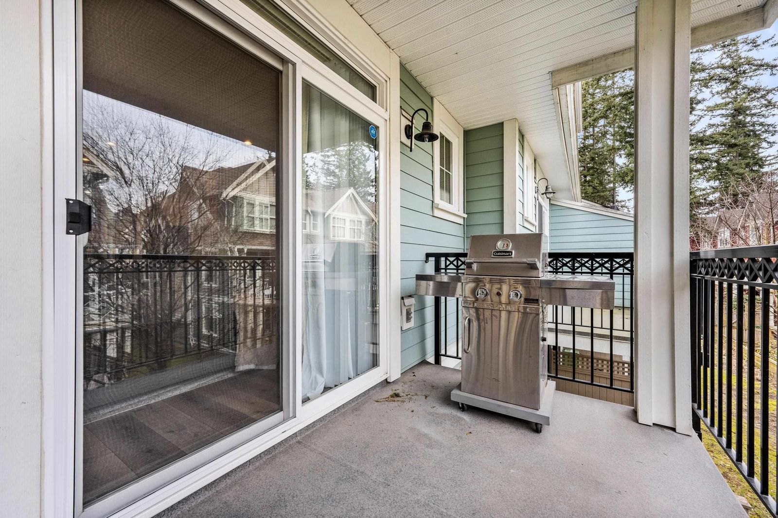 Listing Image 15