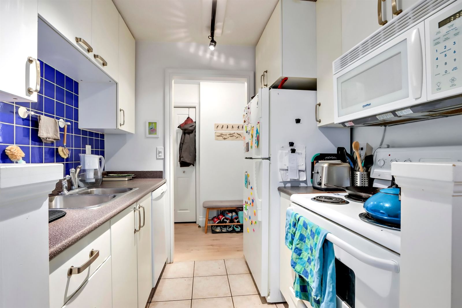Listing Image 20