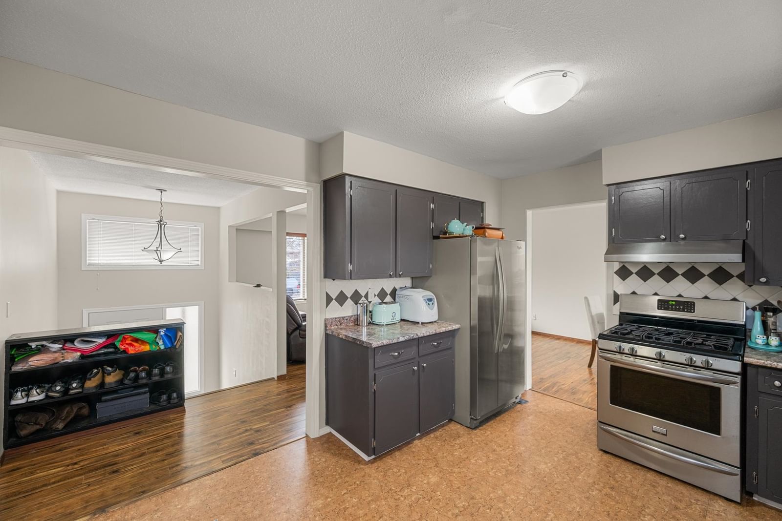 Listing Image 13