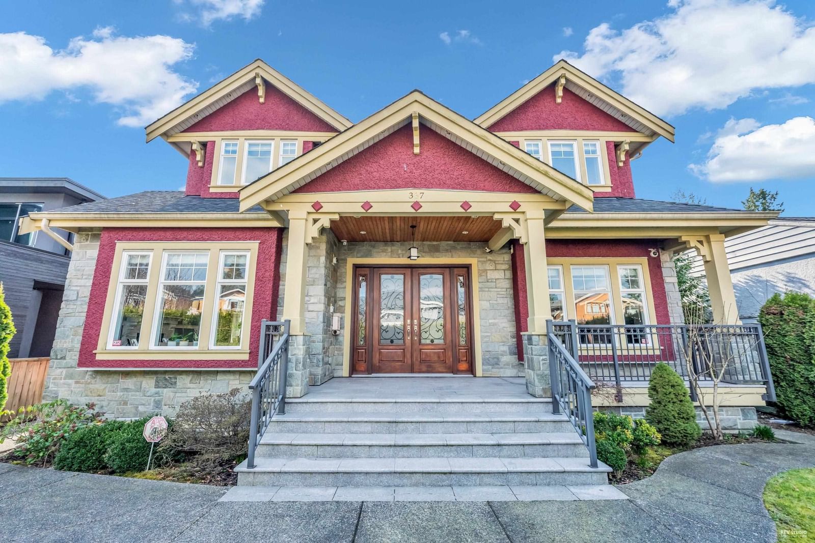 Listing Image 1